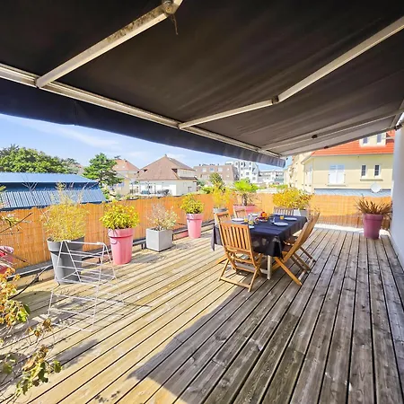 Apartament T3 Grande Terrasse A 100 M A Pied *